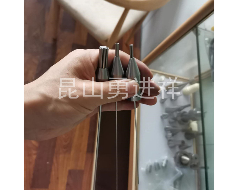 醫(yī)療多腔導(dǎo)管